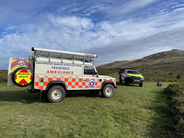 53 and 63 parked as close to the cas site as possible
